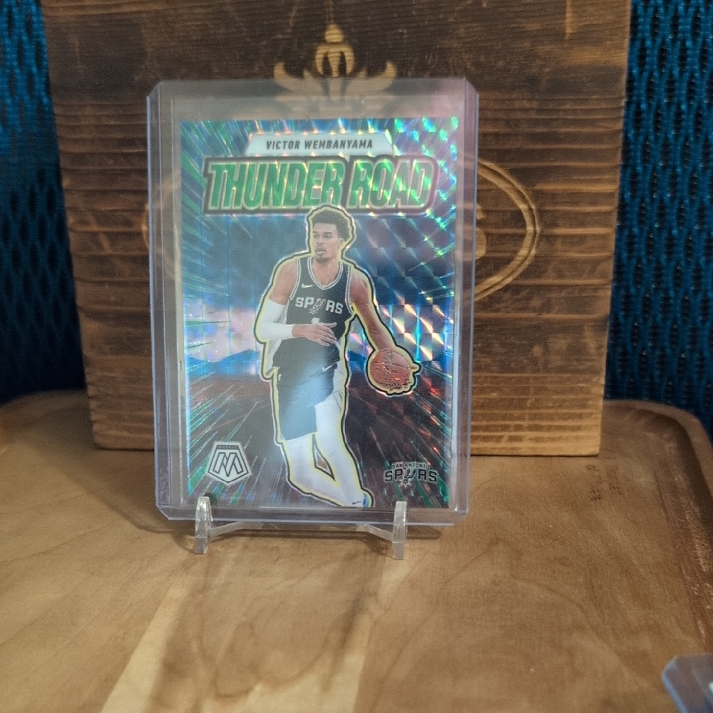 2024-25 Mosaic Victor Wembanyama Thunder Road Prizm Spurs 🔥🔥🔥